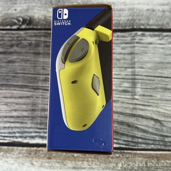 Nintendo Switch Split Pad Compact Controller - Light Grey/Yellow - Picture 7 of 12